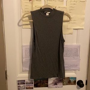 H&M gray turtle neck tank top